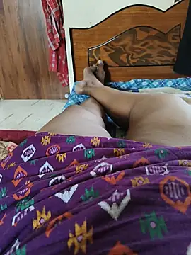 Snapshot of Tamil-swathi99 chatting on 05/11/26, 09:04 Tamil-swathi99 online show from 05/11/26, 09:04