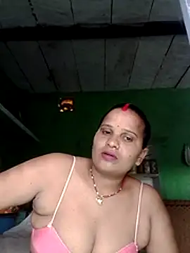 Snapshot of Shivani09900 chatting on 07/02/26, 03:23 Shivani09900 online show from 07/02/26, 03:23