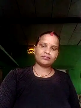 Snapshot of Shivani09900 chatting on 07/03/26, 10:10 Shivani09900 online show from 07/03/26, 10:10
