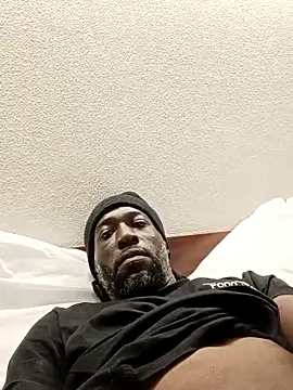 Snapshot of KingBlackStallion chatting on 04/08/26, 01:55 KingBlackStallion online show from 04/08/26, 01:55