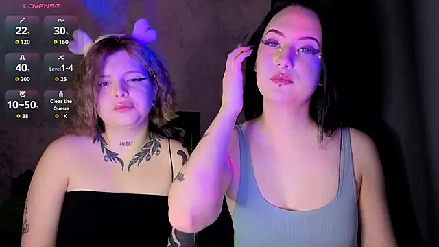 Luna XoXoXo online show from 03/27/26, 05:57