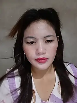 Snapshot of meg_06 chatting on 06/24/26, 02:38 meg 06 online show from 06/24/26, 02:38