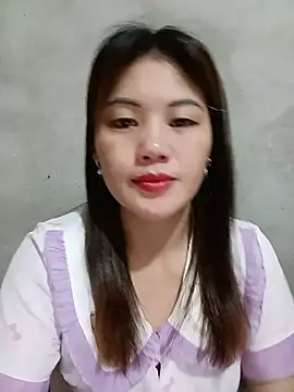Snapshot of meg_06 chatting on 07/23/26, 01:58 meg 06 online show from 07/23/26, 01:58