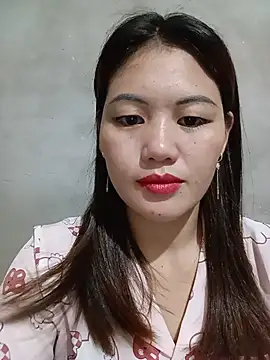 Snapshot of meg_06 chatting on 07/24/26, 01:58 meg 06 online show from 07/24/26, 01:58