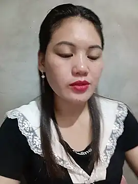 Snapshot of meg_06 chatting on 07/24/26, 02:04 meg 06 online show from 07/24/26, 02:04