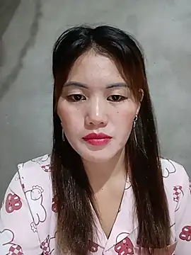 Snapshot of meg_06 chatting on 07/28/26, 04:39 meg 06 online show from 07/28/26, 04:39