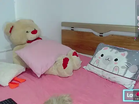 honey-blossom online show from 04/04/26, 06:49