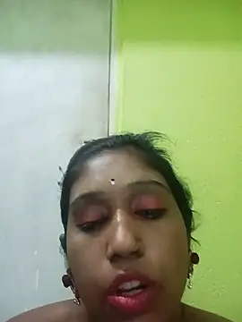 bannerjeesneha20 online show from 05/19/26, 07:09