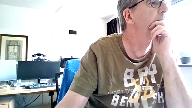 HotLucas66 online show from 04/27/26, 09:51