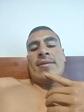 EdwiinR online show from 03/23/26, 04:22