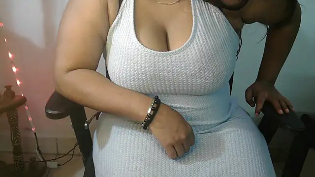 Choco QueenX online show from 05/03/26, 02:56