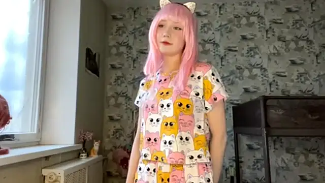 Snapshot of Love_you_Kim chatting on 04/04/26, 01:08 Love you Kim online show from 04/04/26, 01:08