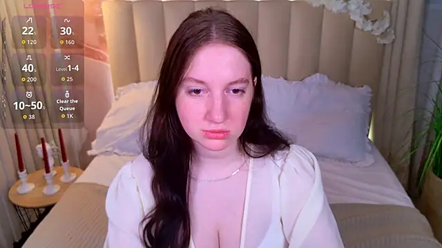Elisabeth Binder online show from 04/23/26, 03:41