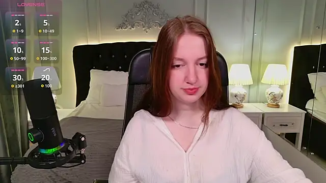 Elisabeth Binder online show from 06/04/26, 03:56