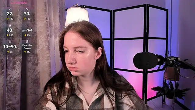 Elisabeth Binder online show from 06/14/26, 03:41