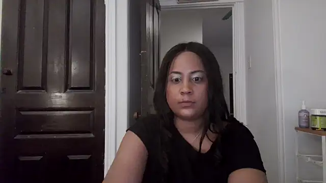 Snapshot of biancadoesit chatting on 05/12/26, 10:40 biancadoesit online show from 05/12/26, 10:40