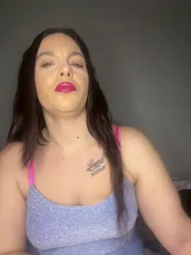 Snapshot of Melanie-beaute chatting on 03/31/26, 07:58 Melanie-beaute online show from 03/31/26, 07:58