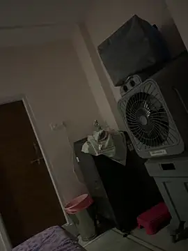 Snapshot of pradeepredd chatting on 03/26/26, 11:21 pradeepredd online show from 03/26/26, 11:21