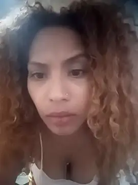 Snapshot of SolashLitzy_Curly chatting on 05/18/26, 05:24 SolashLitzy Curly online show from 05/18/26, 05:24