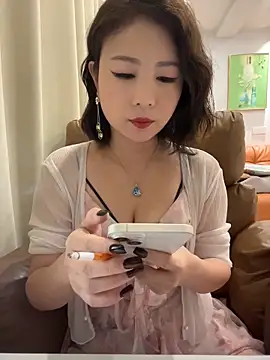 Lola666999 online show from 06/04/26, 07:47