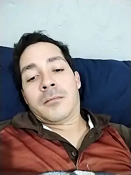 Snapshot of Gabriel_leon33 chatting on 05/23/26, 01:44 Gabriel leon33 online show from 05/23/26, 01:44