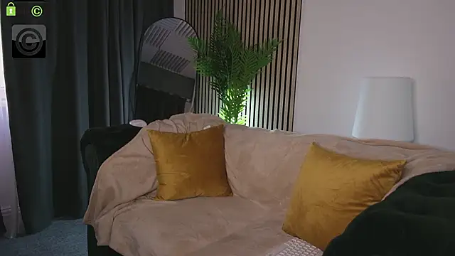 Ema Reese online show from 03/25/26, 08:09