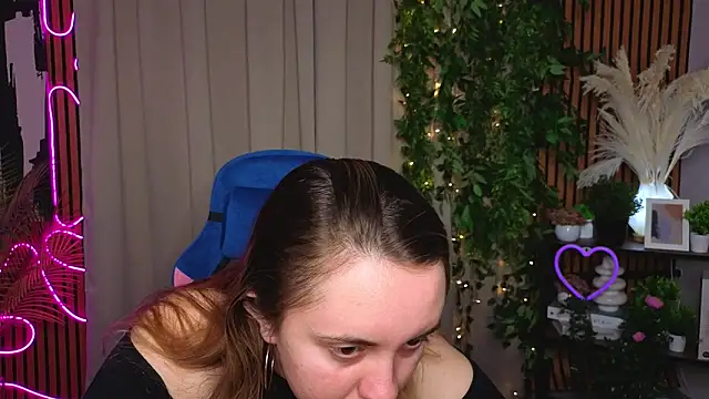 LucyMendoza online show from 03/25/26, 02:56