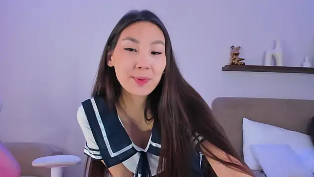 Snapshot of LexieLee chatting on 05/04/26, 10:11 LexieLee online show from 05/04/26, 10:11