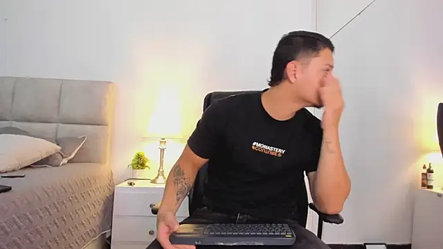 Chriss Diamond online show from 05/18/26, 11:16