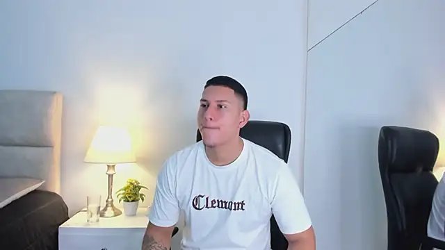 Chriss Diamond online show from 06/06/26, 08:35