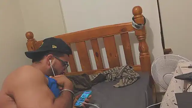 robin103666 online show from 03/26/26, 11:05