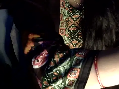 Shinny  online show from 04/21/26, 04:01