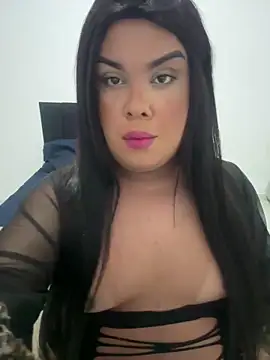 Snapshot of NicoleBBigAss chatting on 06/18/26, 12:22 NicoleBBigAss online show from 06/18/26, 12:22