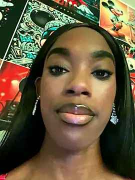 Snapshot of Lysii chatting on 04/05/26, 12:08 Lysii online show from 04/05/26, 12:08