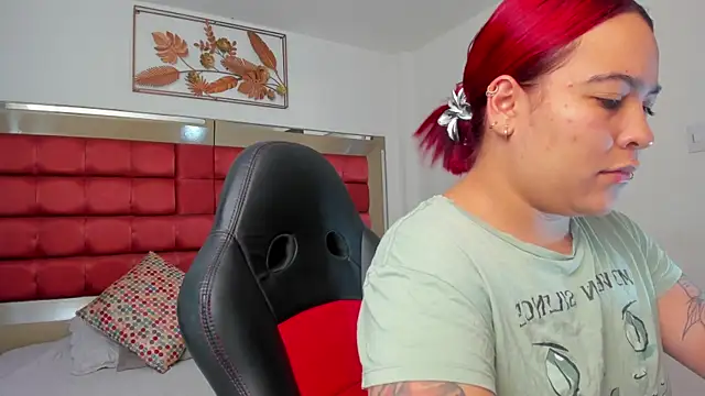 AfroditaVega  online show from 06/19/26, 06:45
