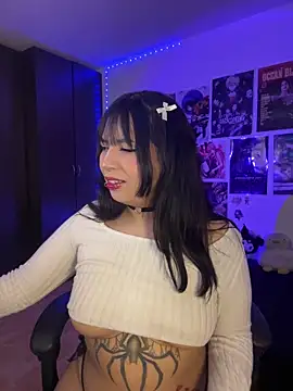 Snapshot of Hinataaa_ chatting on 06/14/26, 04:36 Hinataaa online show from 06/14/26, 04:36