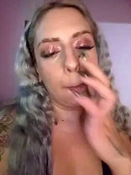 Yiyi 666 online show from 03/31/26, 05:35