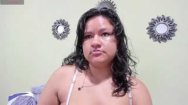 Snapshot of natasha_adam21 chatting on 04/04/26, 03:38 natasha adam21 online show from 04/04/26, 03:38