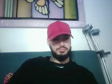 matheusoli629 online show from 03/25/26, 02:06