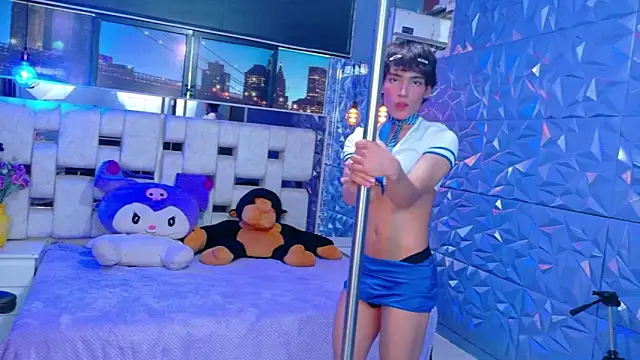 IsaacNovaa online show from 05/02/26, 08:03