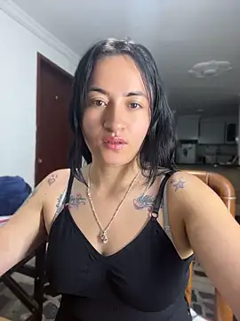 kimberly peter online show from 05/22/26, 02:19