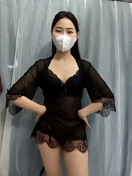 Snapshot of Xiangchuu chatting on 04/05/26, 04:26 Xiangchuu online show from 04/05/26, 04:26