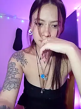 AuroraaMoonn online show from 03/29/26, 02:33