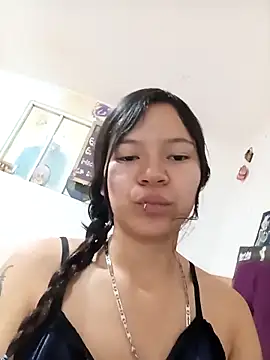 Snapshot of Ninffa_sweet21 chatting on 04/19/26, 03:22 Ninffa sweet21 online show from 04/19/26, 03:22