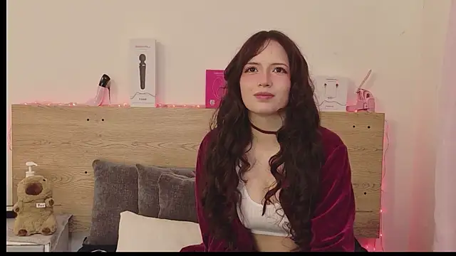 Sweet Alice S online show from 05/27/26, 12:24