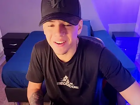 Erick  1 online show from 05/02/26, 02:49