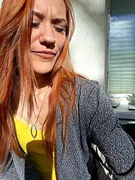 SlimBellaOfficial online show from 04/04/26, 03:09