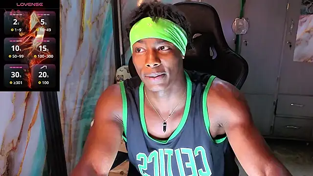 maxmuscle10 online show from 03/25/26, 02:34