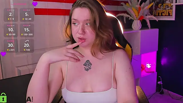 Snapshot of Lilit_Sinful chatting on 04/25/26, 01:41 Lilit Sinful online show from 04/25/26, 01:41