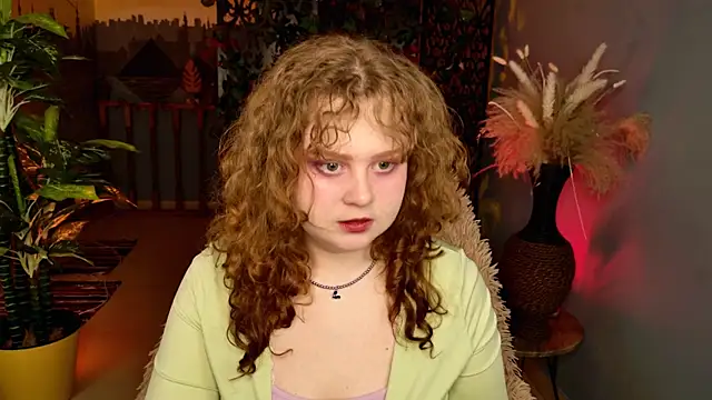 SaraSweetness online show from 04/02/26, 08:45